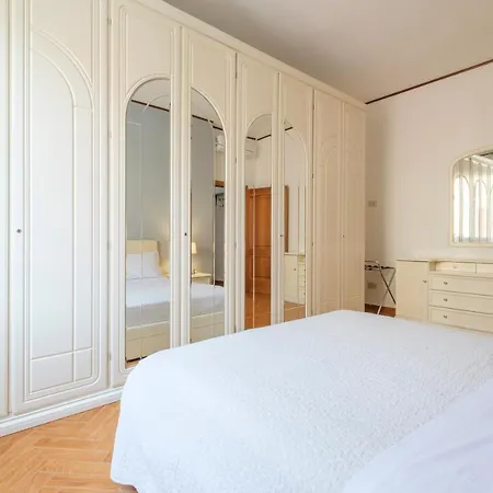 San Pietro House By * Bolonia